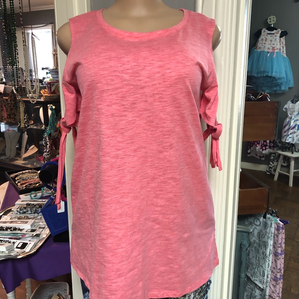 Pink cold shoulder top